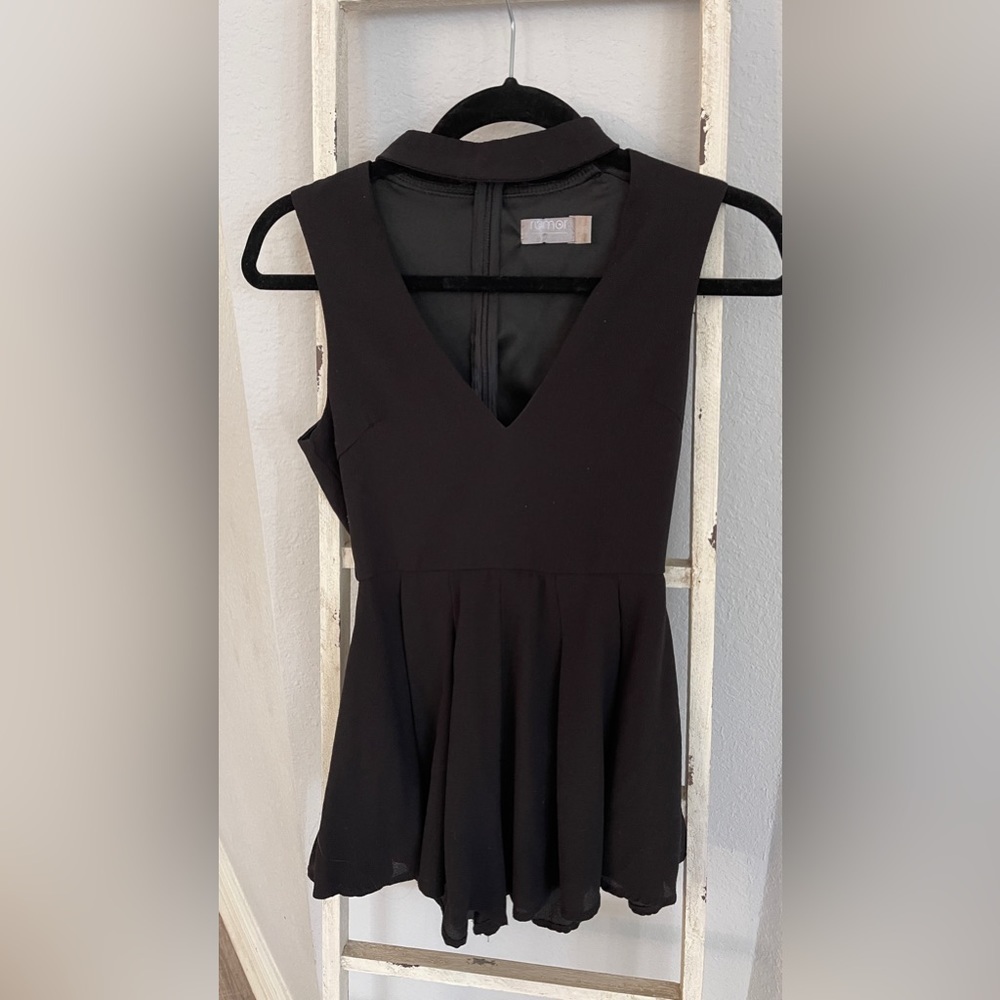Rumor black romper size xs LF